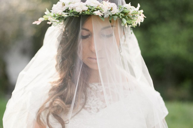 Цветочное вдохновение: сочетаем фату и венок невесты 