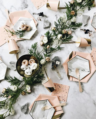 Свадебный тренд: соты и шестиугольники в декоре 