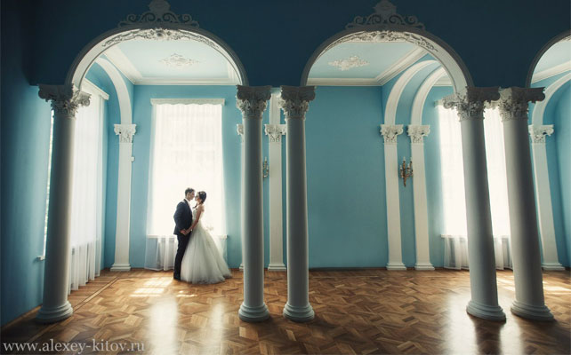 советы начинающим фотографам, съемка в городе и в помещении