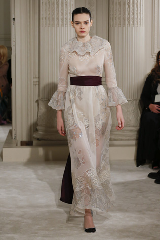 Spring 2018 Couture: 40 платьев, достойных невест 