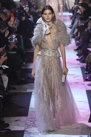 Spring 2018 Couture: 40 платьев, достойных невест 