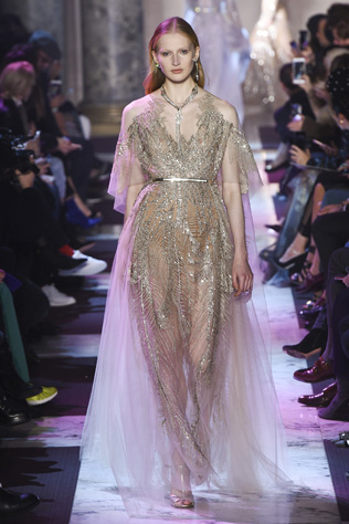 Spring 2018 Couture: 40 платьев, достойных невест 