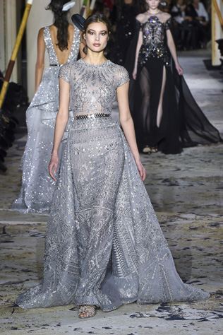 Spring 2018 Couture: 40 платьев, достойных невест 