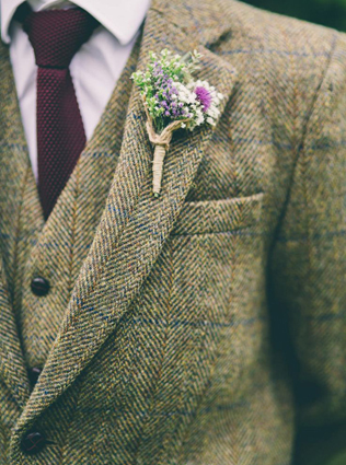 пиджак жениха из габардина 