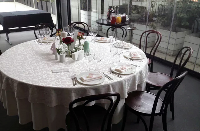 стулья на свадьбу в аренду 