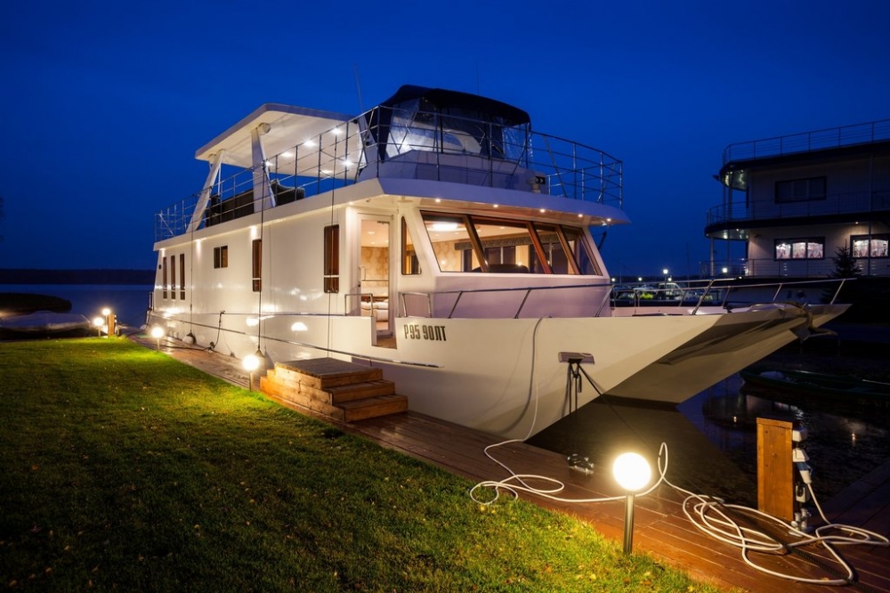 свадьба на яхте в Москве, площадка ЯХТ-КЛУБ БАРКЛИ