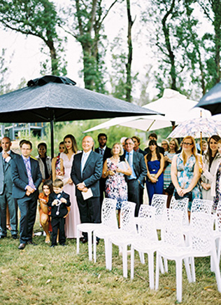 Романтика: свадьба под дождем 