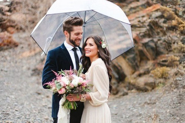 Романтика: свадьба под дождем 