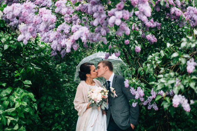 Романтика: свадьба под дождем 