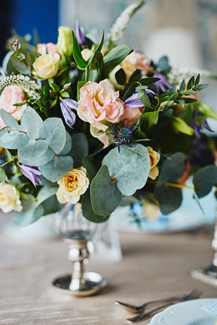 Элегантная свадьба в пыльно-голубом цвете, флористика