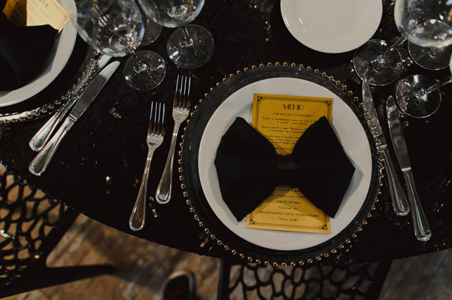 свадьба в стиле 1930-х годов, сервировка стола