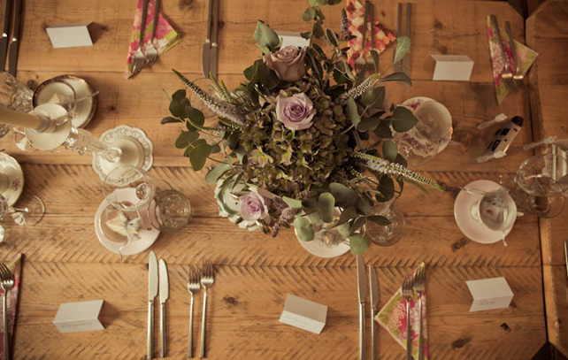 свадьба в стиле 1940-х годов, сервировка стола 