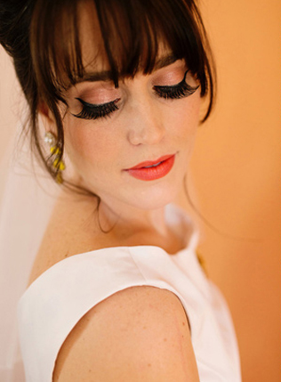 свадьба в стиле 1960-х годов, образ невесты 