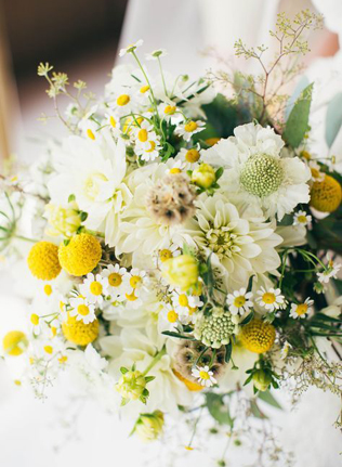 свадьба в стиле 1960-х годов, букет невесты 