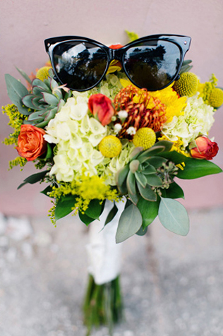 свадьба в стиле 1960-х годов, букет невесты 