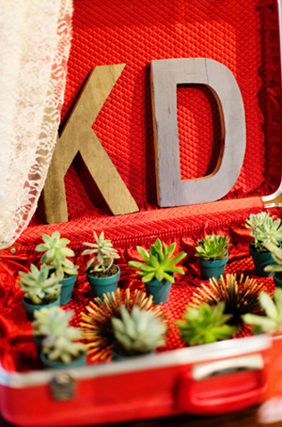 свадьба в стиле 1960-х годов, детали свадьбы