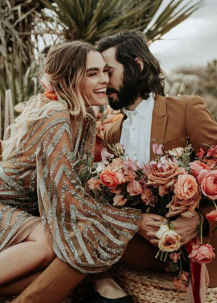 свадьба в стиле 1970-х годов, образы жениха и невесты