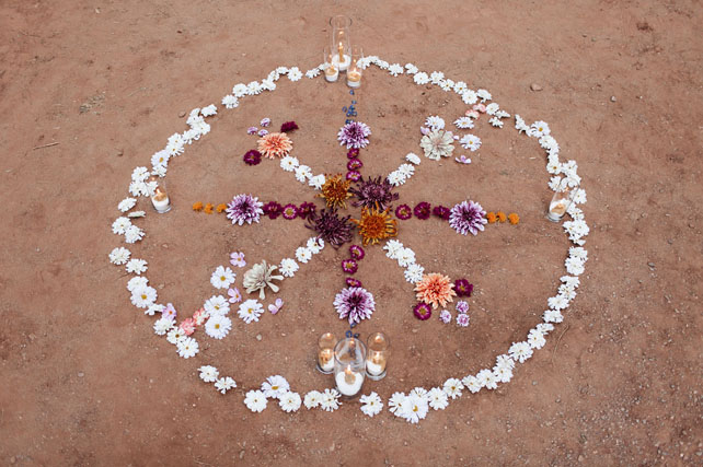 свадьба в стиле 1970-х годов, детали свадьбы