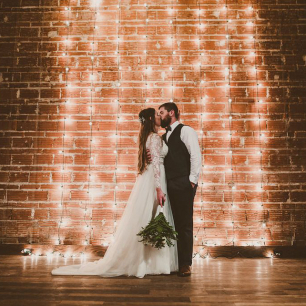 Свадьба в стиле лофт: банкетный зал, декор, детали праздника