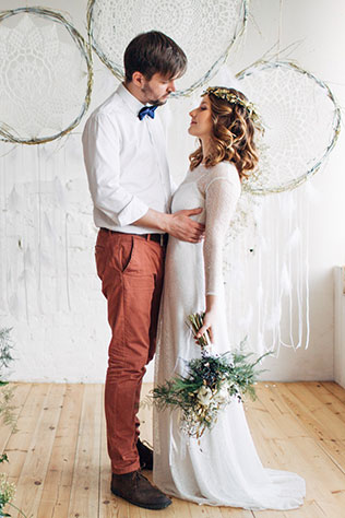 Свадебная фотосессия в стиле бохо, жених и невеста