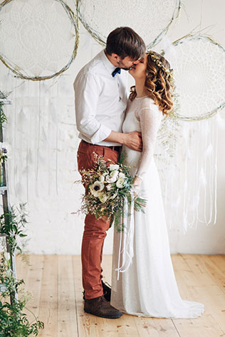 Свадебная фотосессия в стиле бохо, жених и невеста