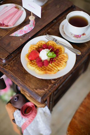 Свадебная фотосессия в стиле хендмейд, венские вафли