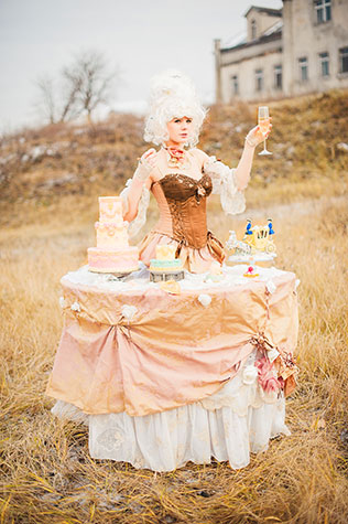 свадебная фотосессия в стиле Марии-Антуанетты, фуршет леди