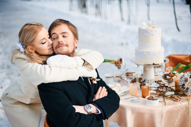 Свадебная фотосессия в стиле русского классицизма, жених и невеста