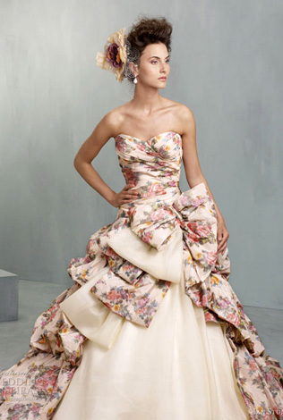 Свадебные платья с цветами