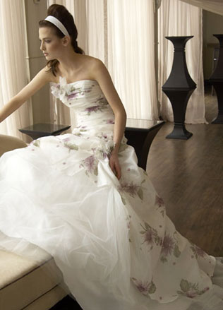 Свадебные платья с цветами