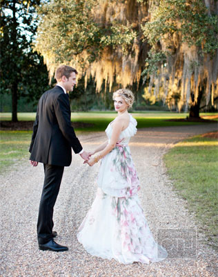 Свадебные платья с цветами