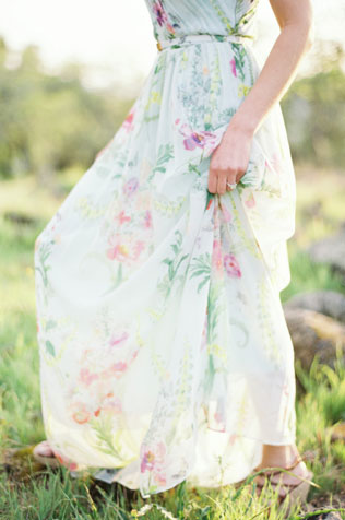 Свадебные платья с цветами