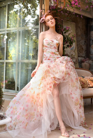 Свадебные платья с цветами