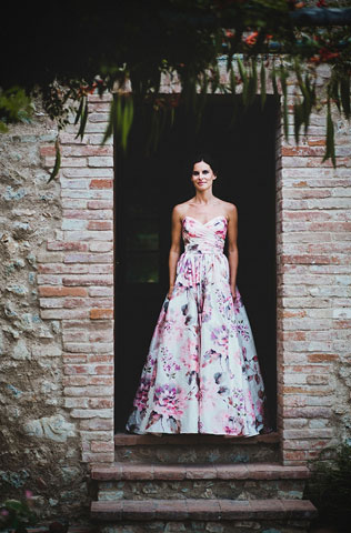 Свадебные платья с цветами