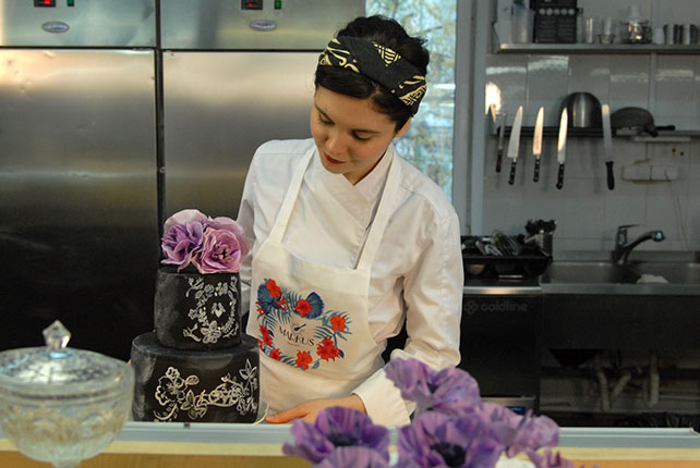 свадебные торты на заказ (Markus Pastry, Москва), торт «Ин блэк»