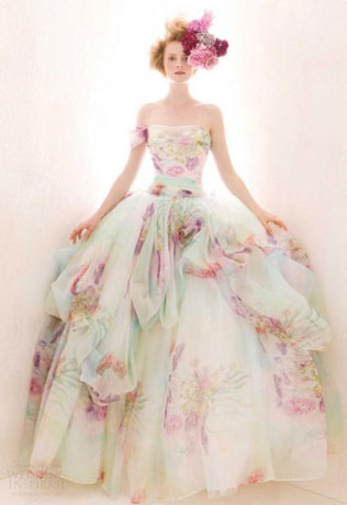 Свадебные тренды 2015 - флора и фауна, платье невесты