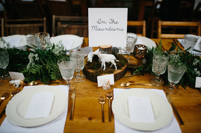 Свадебные тренды 2015 - флора и фауна, оформление стола