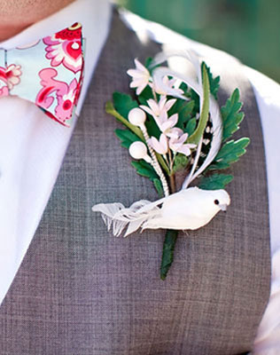 Свадебные тренды 2015 - флора и фауна, бутоньерка жениха