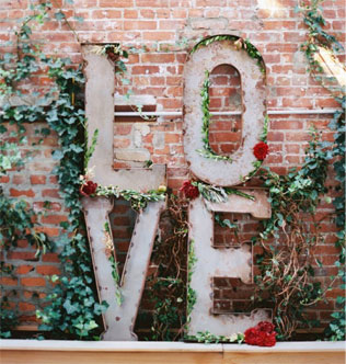 Свадебные тренды 2015 - эко-стиль, объемные буквы