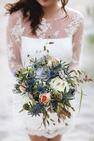 Свадебные тренды 2015 - растрёпанный букет невесты