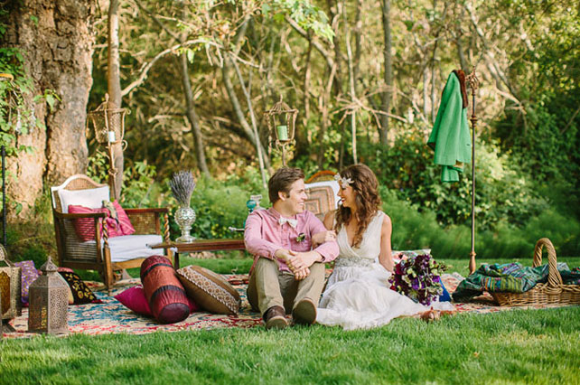 Свадебные тренды 2015 - стиль бохо, пикник на природе