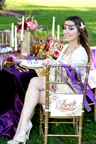 Свадебные тренды 2015 - стиль бохо, невеста на стуле с лентами