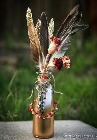 Свадебные тренды 2015 - стиль бохо, перья в декоре