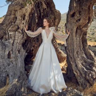 Современная богиня: свадебная коллекция Costarellos осень 2020