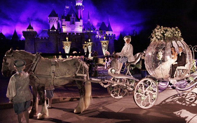 необычный свадебный кортеж