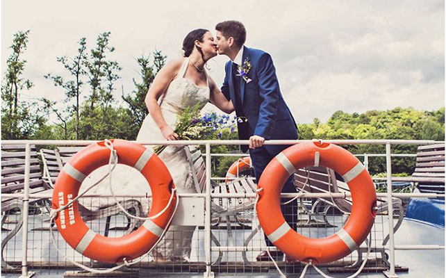 необычный свадебный кортеж