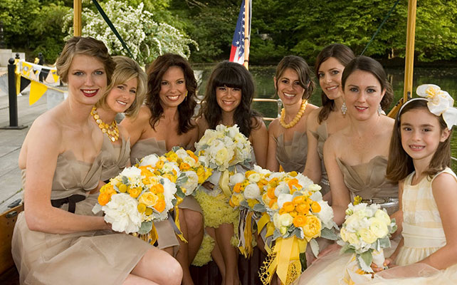 необычный свадебный кортеж