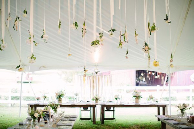 Вдохновение: оформление свадебного шатра 