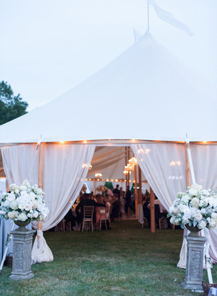 Вдохновение: оформление свадебного шатра 
