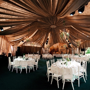 Вдохновение: оформление свадебного шатра 